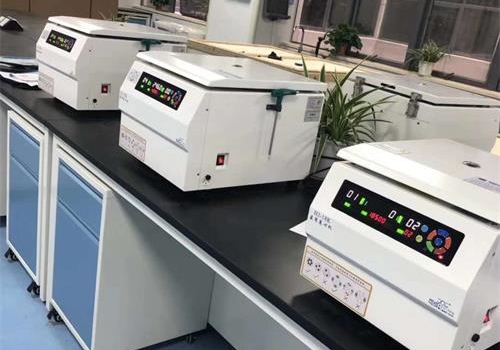 高速离心机,医用离心机,高速冷冻离心机,低速离心机,冷冻离心机,台式离心机-湖南可成仪器设备有限公司